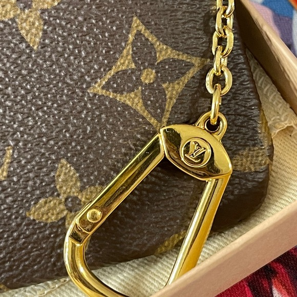 ❌SOLD❌ - Picture 2 of 10